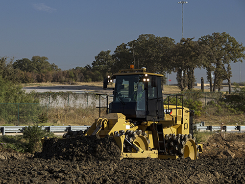 CAT COMPACT FOR SOIL / AGGREGATE COMPACTORS